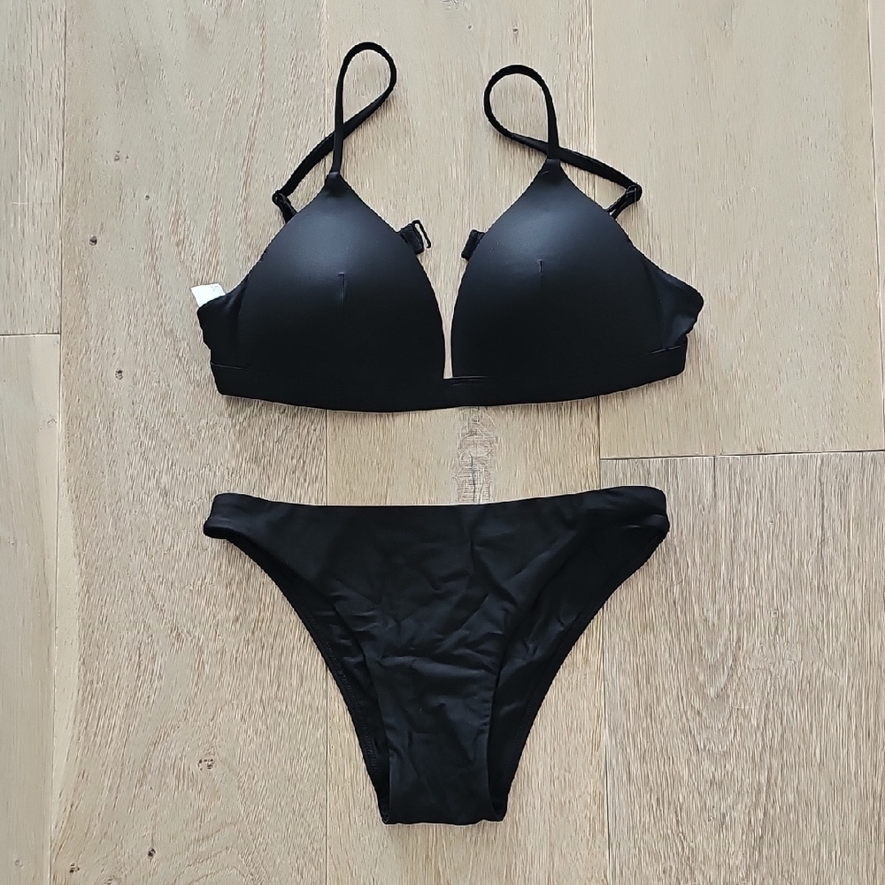 NWOT Lululemon Swimwear Set